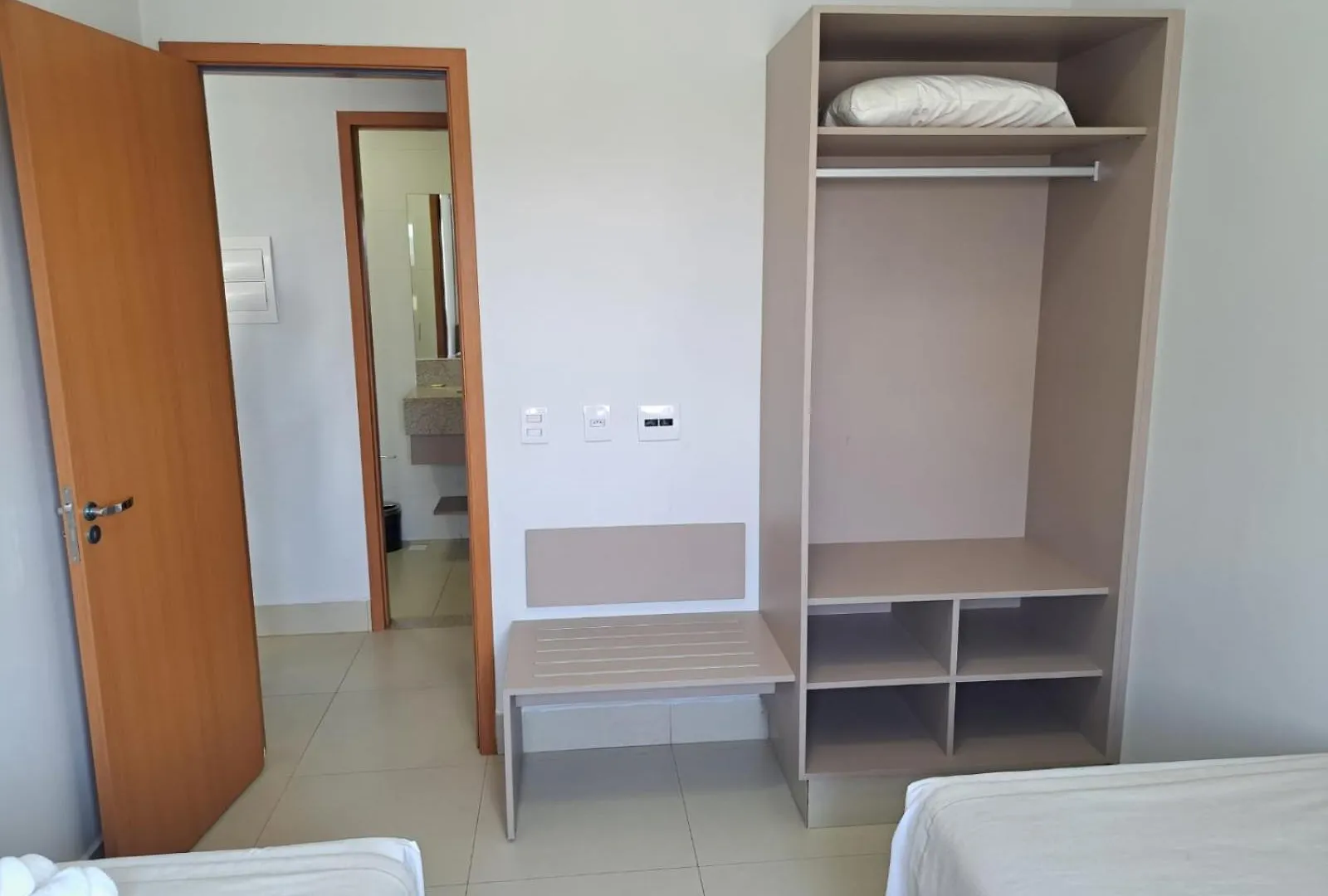 Lagoa Eco Towers Resort E Acesso Ao Parque Caldas Novas Hotel